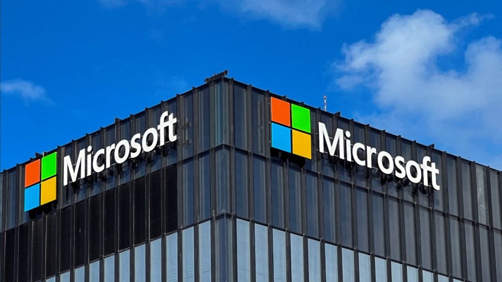 Microsoft Tambal Ratusan Celah Keamanan